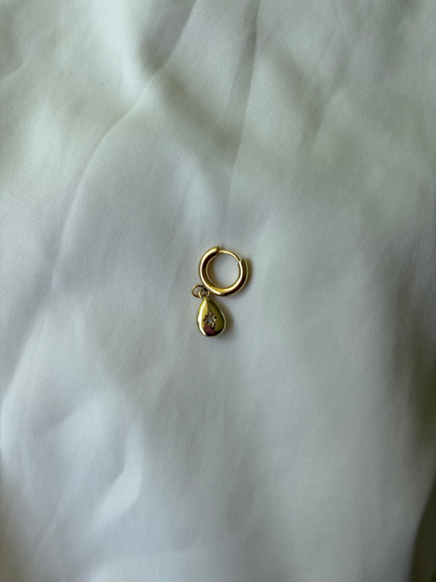 Tiny charm